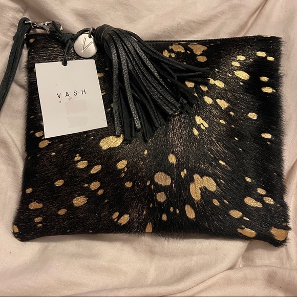 Vash Handbags - NWT Vash Calf Hair Clutch